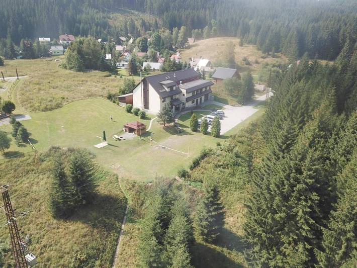 Dom gościnny dla 2 osób, z jacuzzi i sauna oraz ogród w Donovaly