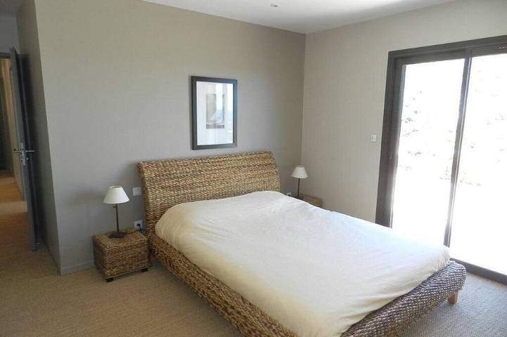 Location de vacances pour 8 personnes, avec balcon et jardin dans Plage de La Fossette - 2