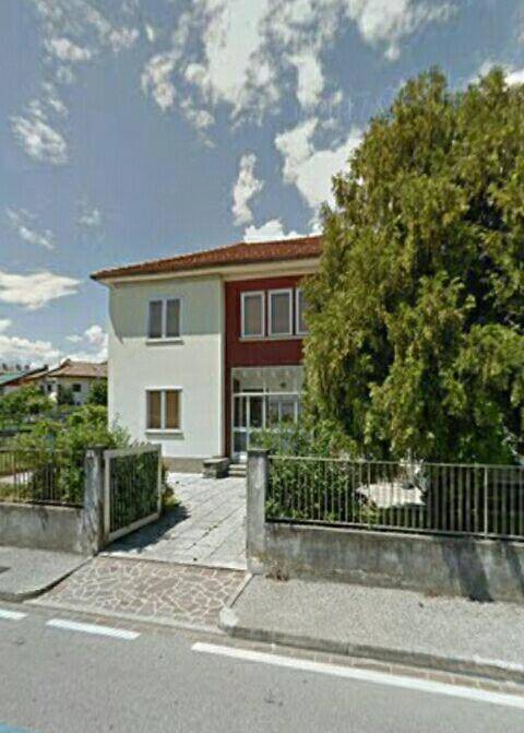 Gîte pour 2 personnes, avec Terrasse ainsi que Jardin et Vue à Tolmezzo