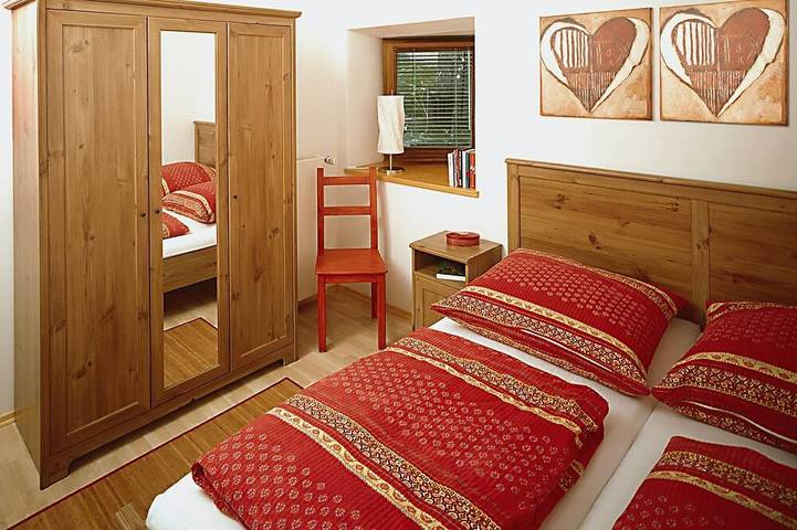 Hütte für 2 Personen, mit Garten und Terrasse in den Ammergauer Alpen - 2