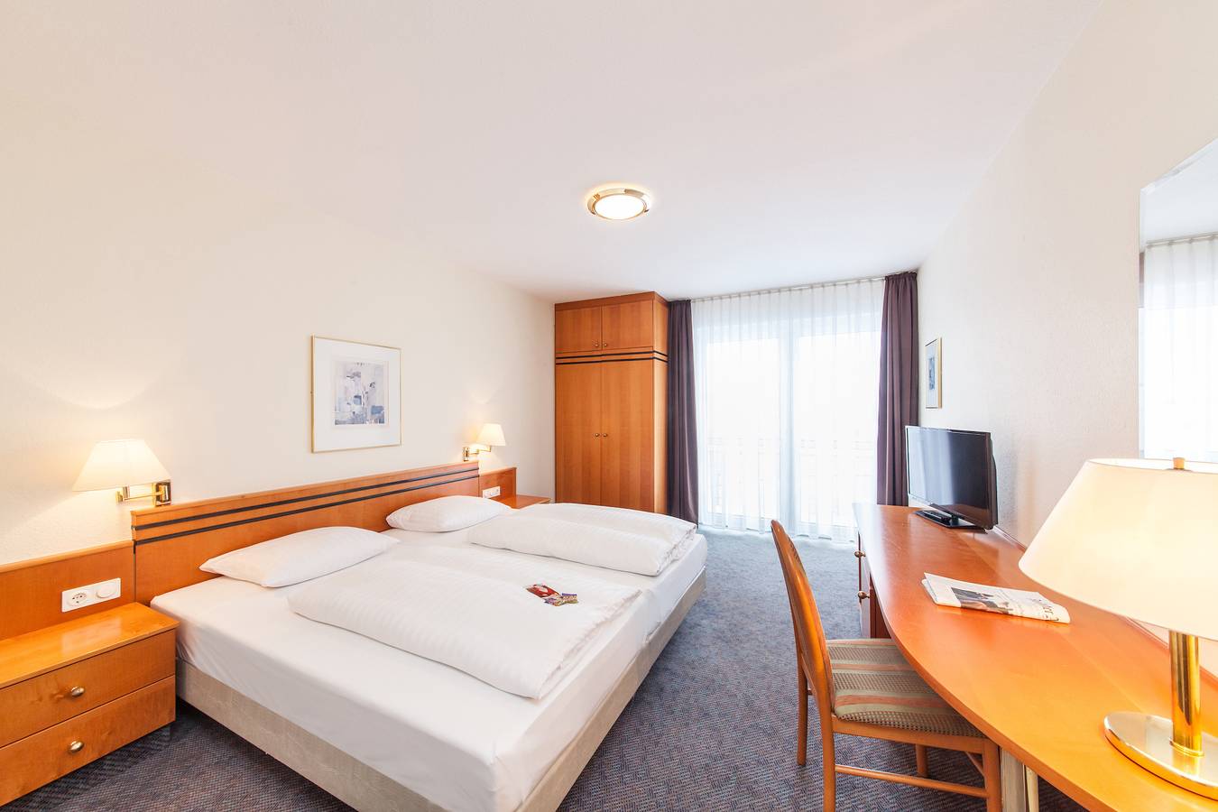 Entire vacation apartment, Apartment zentral in Leipzig für 5 Personen in Südwest, Leipzig