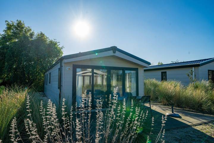 Ferienhaus für 4 Personen, mit Balkon/Terrasse und Terrasse sowie Garten in Hellevoetsluis