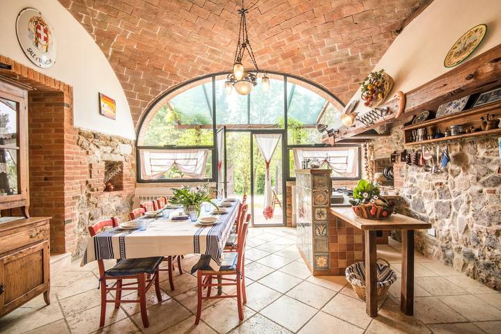 Villa "Il Fornacino" con piscina, giardino e Wi-Fi in Rapolano Terme, Chianti