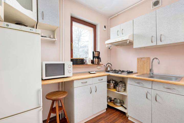 Ganze Wohnung, Spacious Apartment | 4 Bedrooms | 1.5 km to the Beach in Glettkau, Danzig