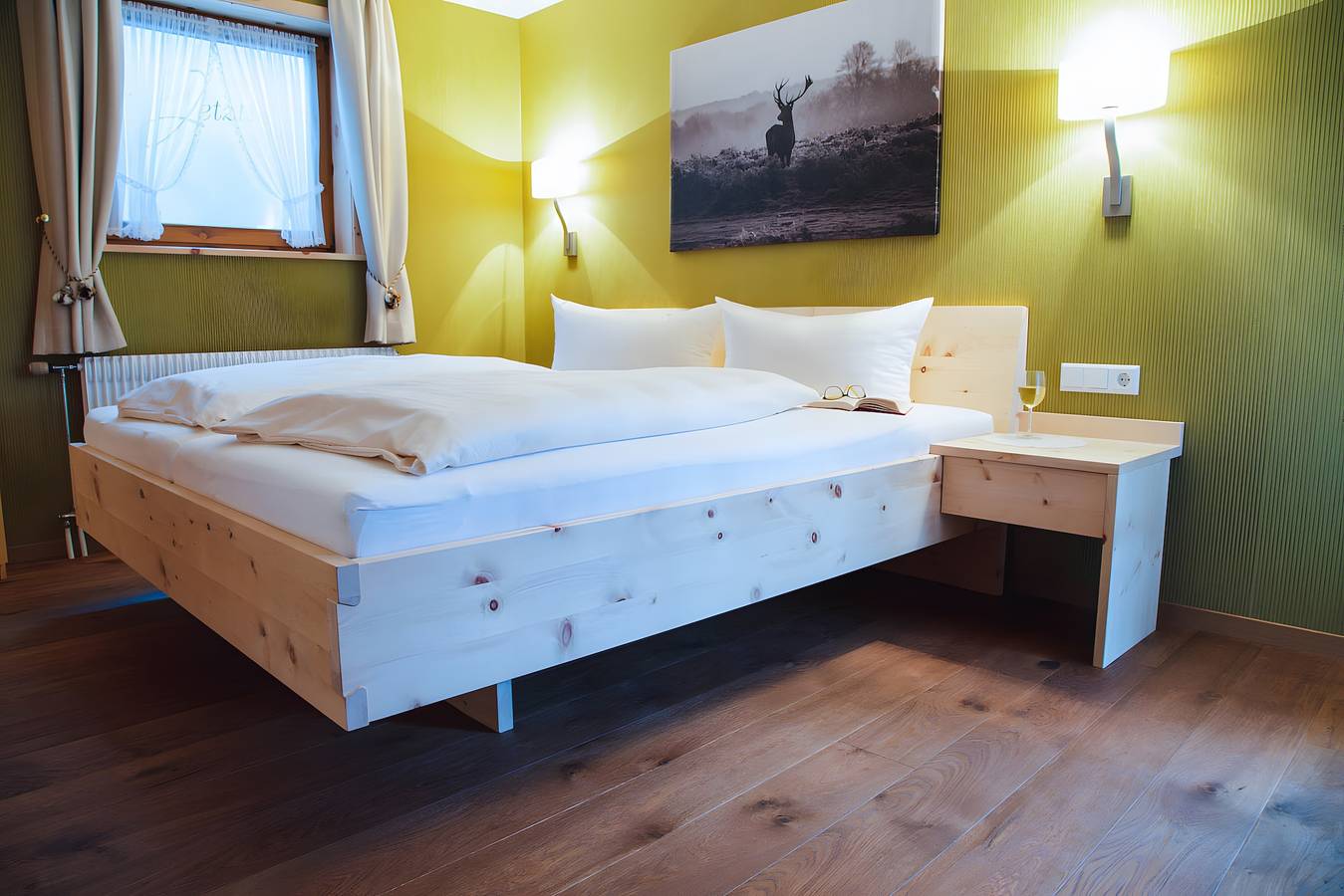Ganze Wohnung, Apartment 'Haus Morgensonne' mit Bergblick, Gemeinschaftsterrasse und Wlan in Schönau im Schwarzwald, Südschwarzwald