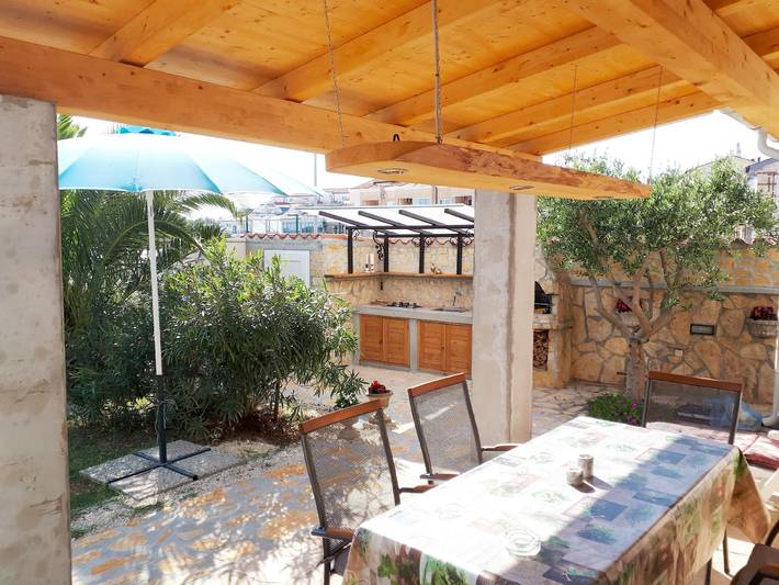 Ferienwohnung für 5 Personen, mit Terrasse und Garten in Pula-Medulin - 3