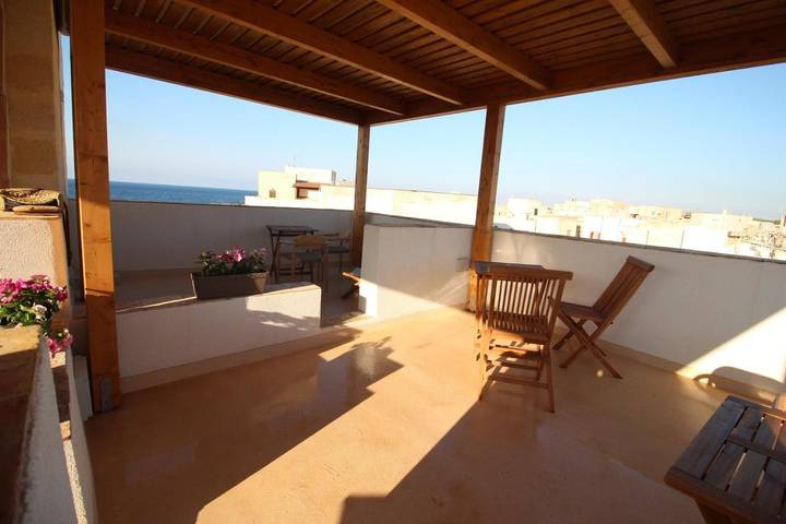 Gîte pour 2 personnes, avec terrasse, animaux acceptés à Favignana - 4