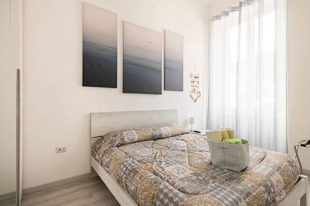 Entire apartment, Apartment Leo Deiva Marina 100 mt from the sea in Deiva Marina, Riviera di Levante