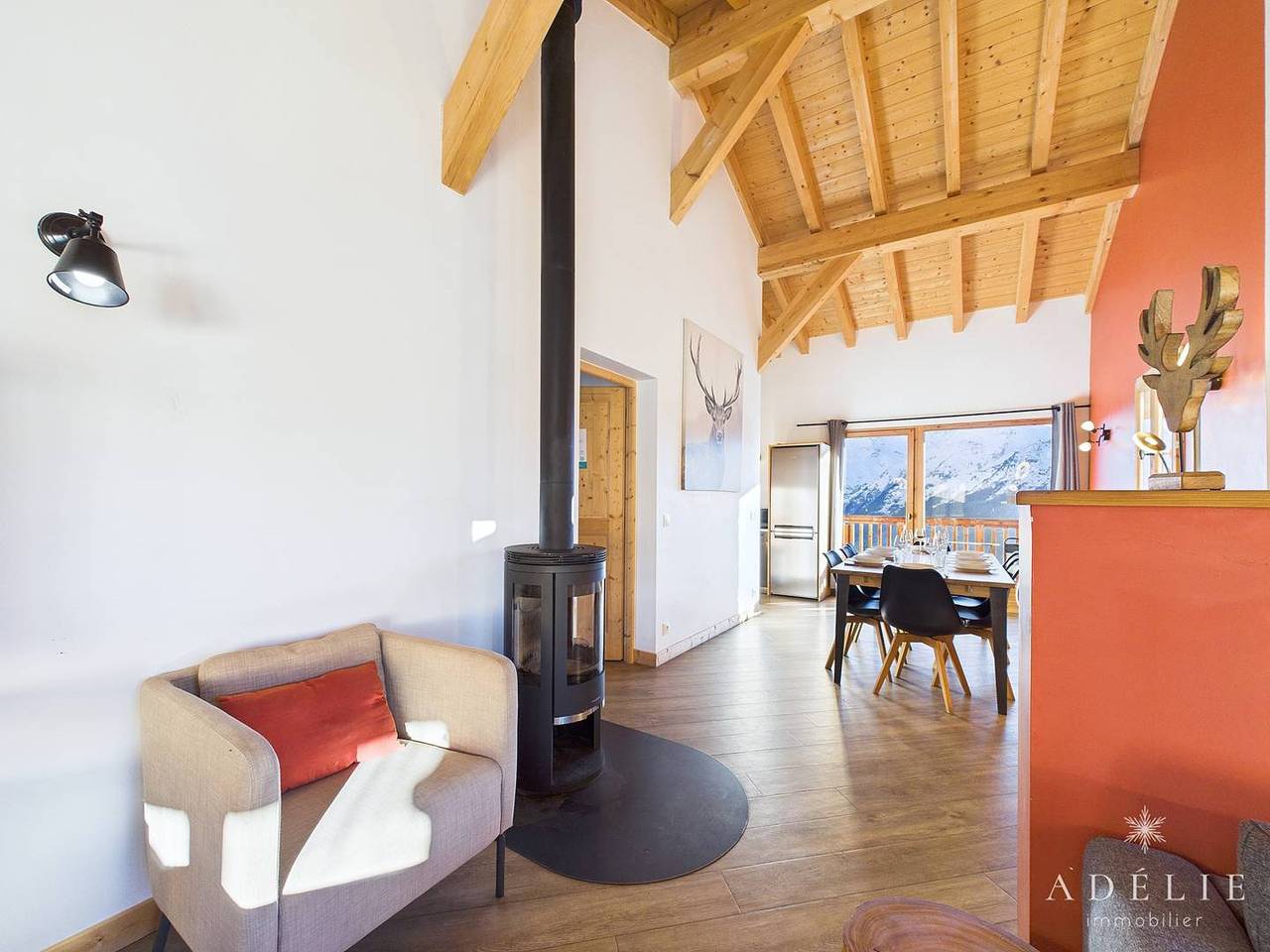 Modern chalet for rent for holidays with family and/or friends in La Rosière, Montvalezan