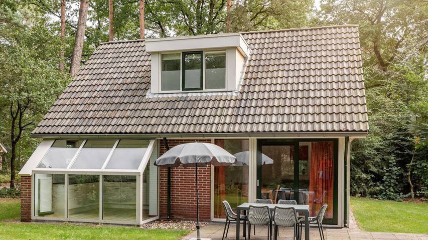 Bungalow voor 6 personen, met zwembad en tuin - 1