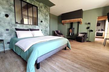 Gîte pour 2 personnes, avec jacuzzi dans Saint-Ouën-des-Toits