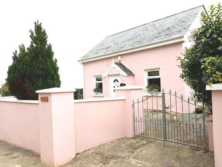Holiday rental for 4 people, with Terrace and Garden as well as View in Duncannon
