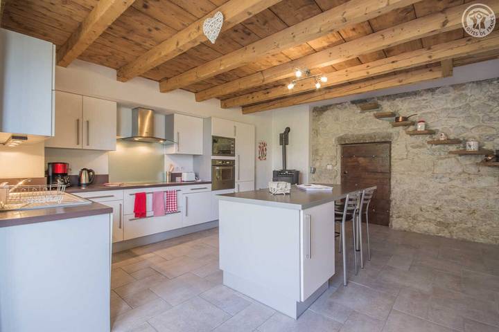 Gîte pour 4 personnes, avec jardin et terrasse à Aillon-le-Jeune - 3