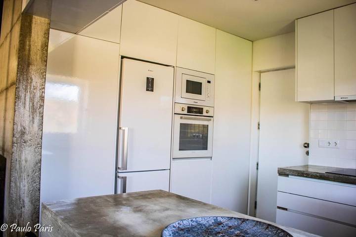 Location de vacances pour 4 personnes, avec jardin ainsi que vue et terrasse dans Paredes de Coura - 2