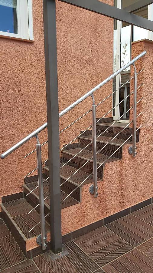 Location de vacances pour 2 personnes, avec terrasse, adapté aux familles à Saint-Jean-Pla-de-Corts - 2