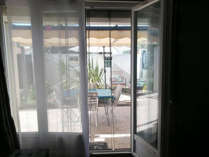 Gîte pour 2 personnes, avec jardin et piscine à Valros - 3