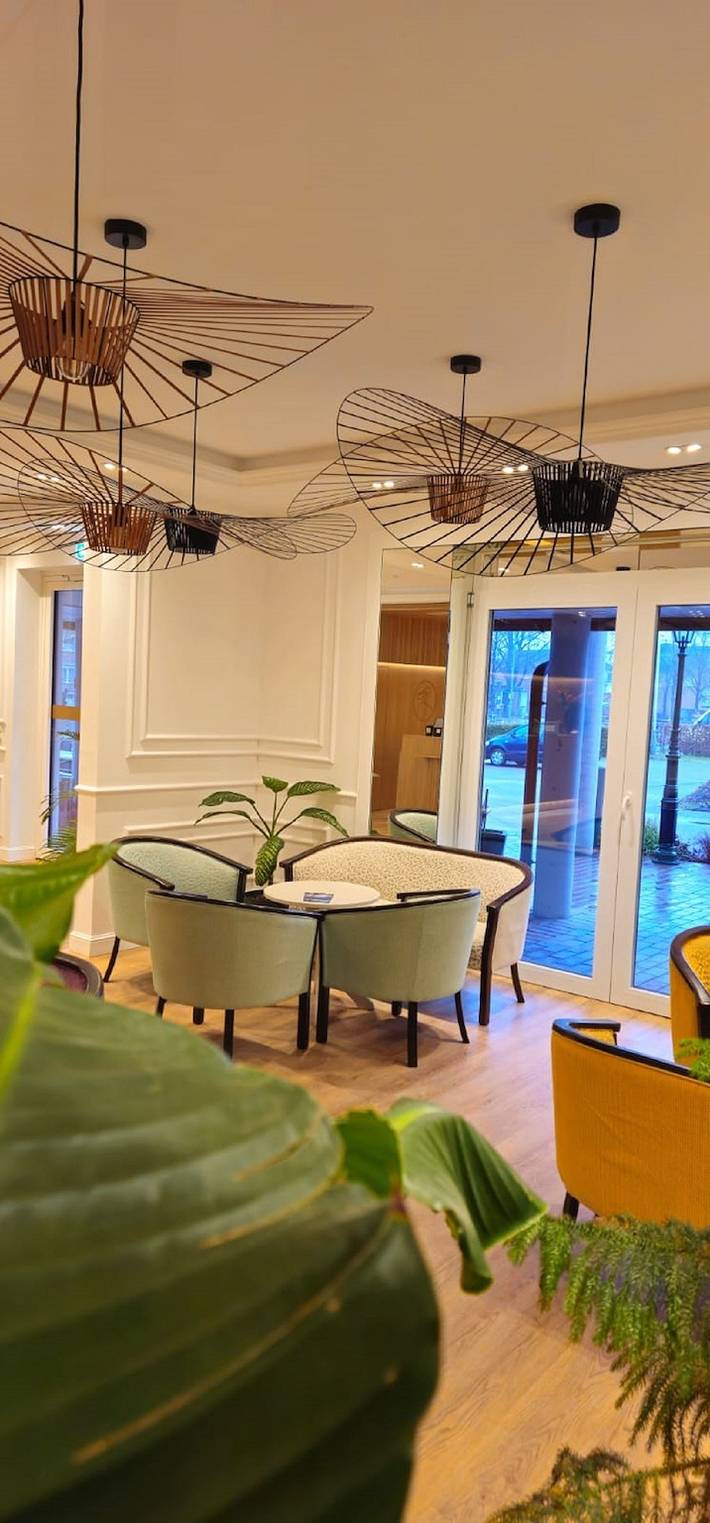 Pelikan Apartmenthaus & Restaurant in Papenburg, Landkreis Emsland