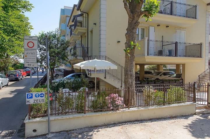 Ferienwohnung für 7 Personen, mit Garten und Balkon