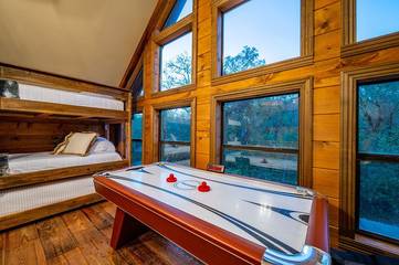 Log Cabin for 10 People in Broken Bow, Broken Bow Lake, Photo 1