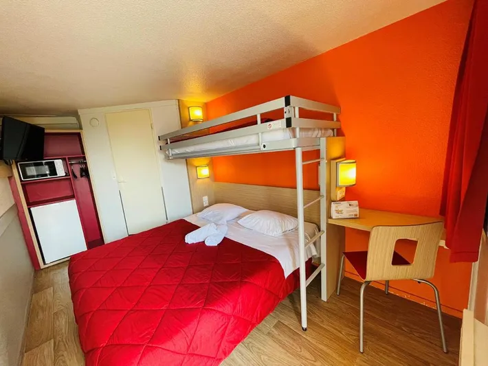 Hotel for 3 people, with pets - 1