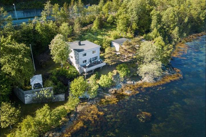 Location de vacances pour 3 personnes, avec Balcon et Terrasse ainsi que Jacuzzi et Jardin dans Trondheim