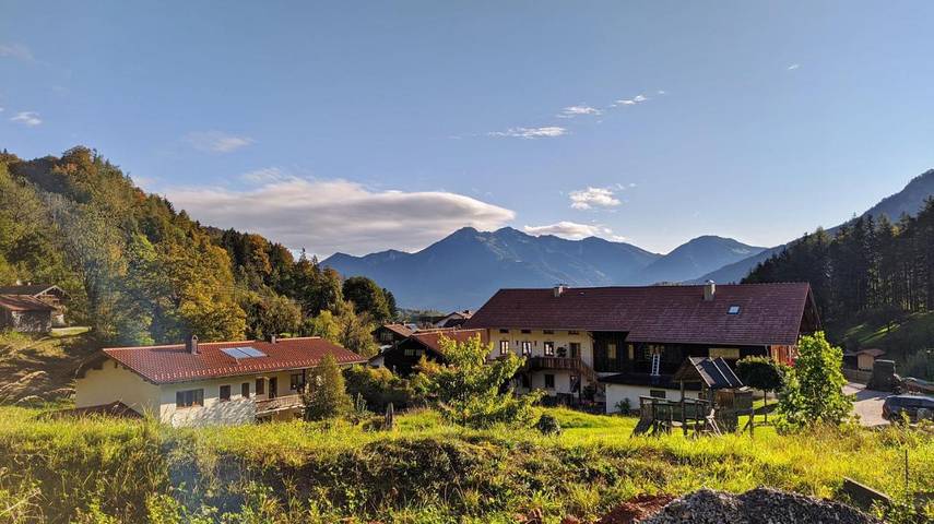 Ferienhaus für 8 Personen, mit Balkon und Terrasse sowie Garten und Sauna