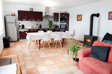 Maison De Vacances pour 6 Personnes dans Saint-Léger-sous-Beuvray, Parc naturel régional du Morvan, Photo 1