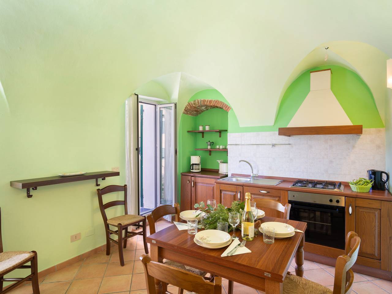 Ganze Wohnung, Verde in Vasia, Riviera di Ponente