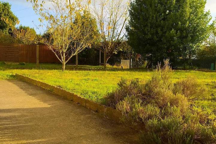 Appartement entier, T'Relax - studio lumineux et calme avec jardin in Sablé-sur-Sarthe, Sarthe