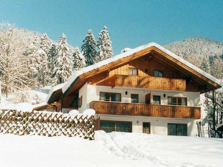 Ferienwohnung für 4 Personen, mit Balkon und Garten in den Ammergauer Alpen - 2