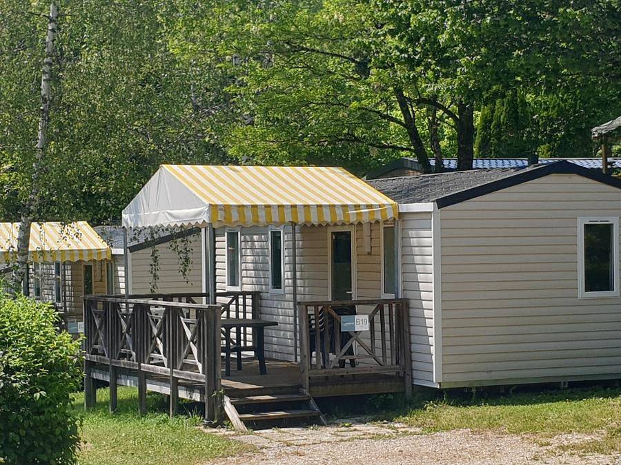 Camping Domaine de l'Epinette - Mobilheim 6 personen - Cottage Family in Châtillon (Jura), Jura