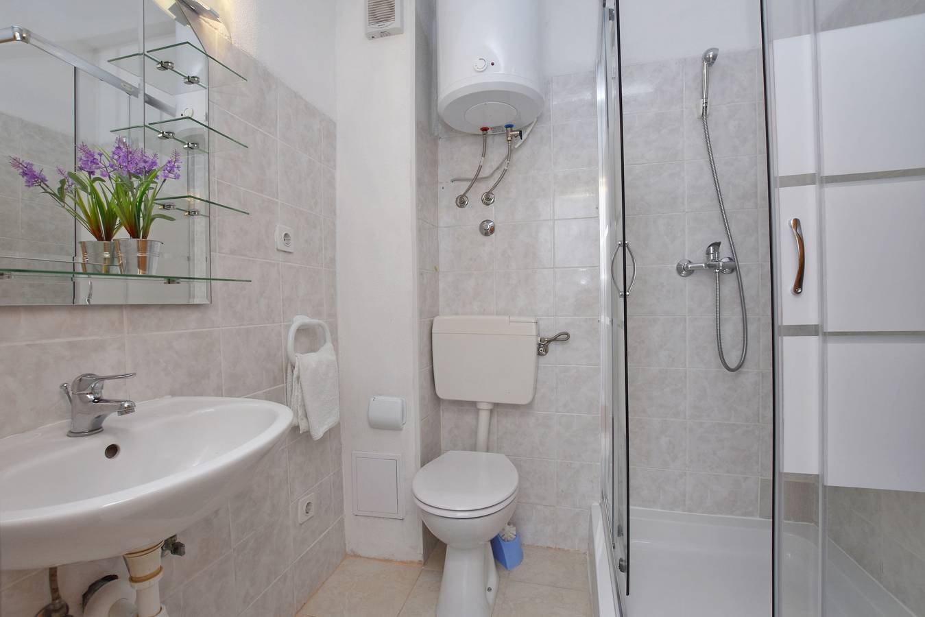 Geheel appartement, Apartments Ana in Omiš, Omiš-Riviera