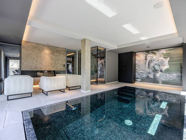 Glamping voor 6 personen, with zwembad and tuin as well as sauna and terras in de Vogezen