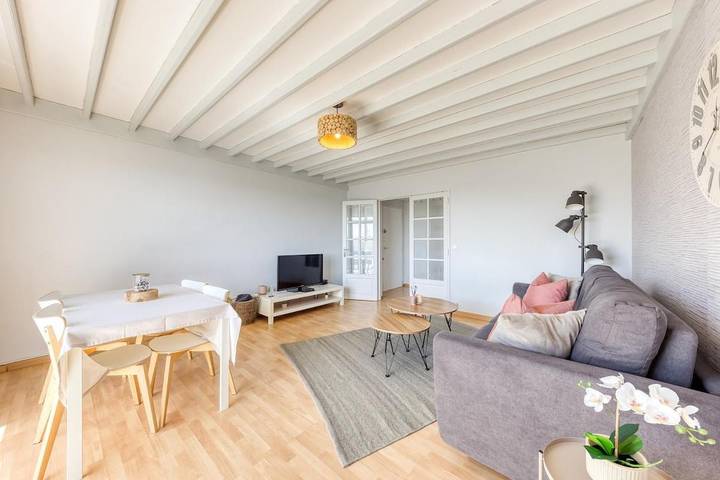 Apartamento de vacaciones para 6 personas, con vistas y balcón - 1