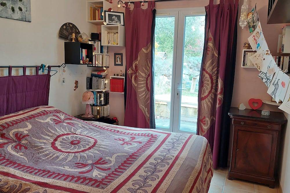 Family home between the Gorges du Verdon and the sea in Callas, Draguignan region