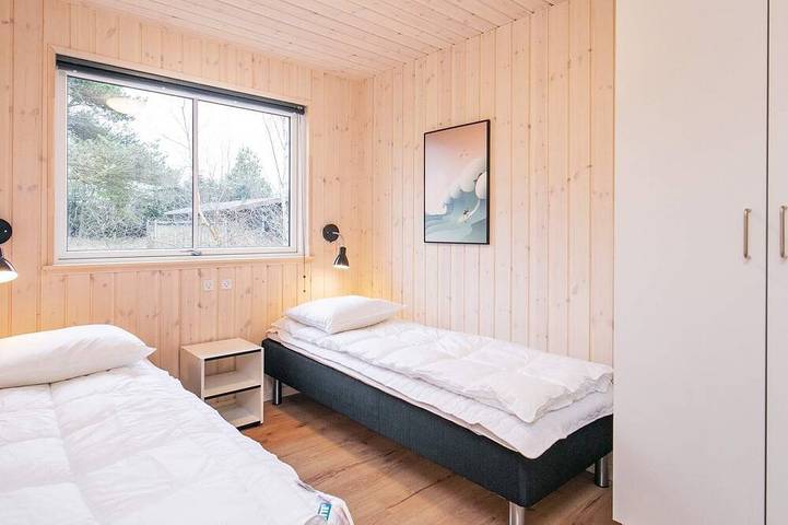 Ferienhaus für 18 Personen, mit Terrasse und Pool sowie Sauna und Whirlpool in Thorup Strand - 4