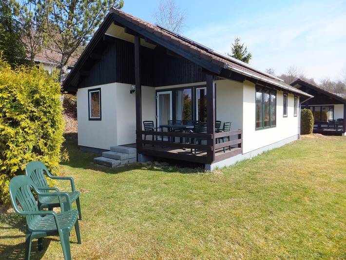 Bungalow für 4 Personen, mit Terrasse und Sauna, mit Haustier in Nordrhein-Westfalen