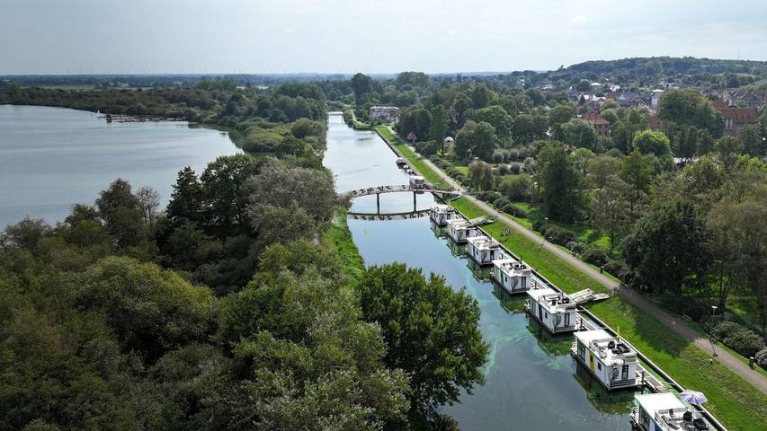 Ferienhaus für 4 Personen, mit Terrasse und Sauna sowie Pool in Bad Bederkesa - 3