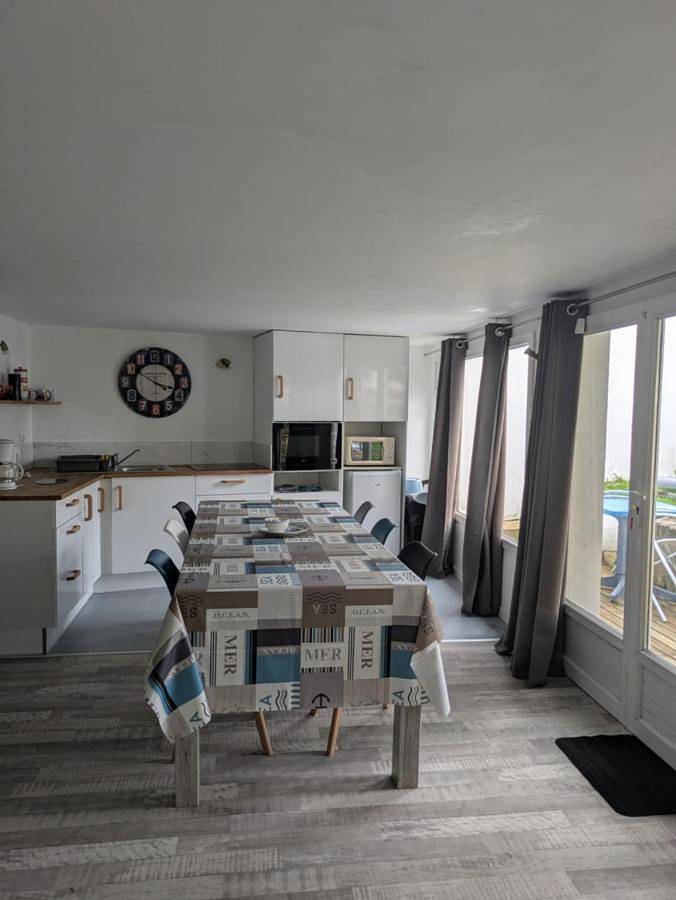 Appartement entier, Ti Louker - Appartement à 300m du Port in Locmiquélic, Côte des Mégalithes