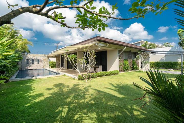 Villa pour 6 personnes, avec piscine ainsi que vue et jardin - 1