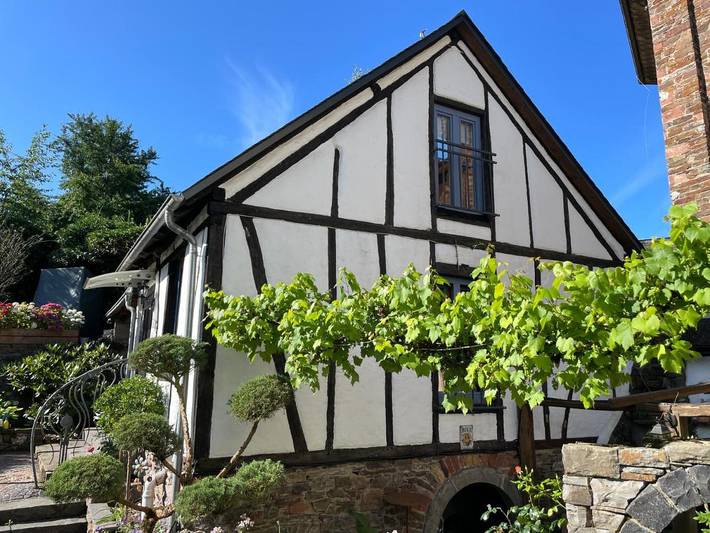 Ferienhaus für 2 Personen, mit Terrasse und Garten sowie Ausblick in Bruttig-Fankel