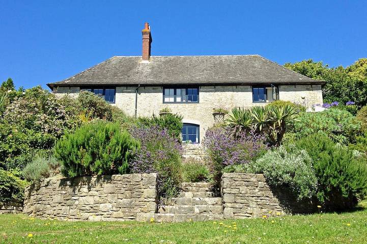 Holiday rental for 10 people, with garden, with pets in Lulworth Cove