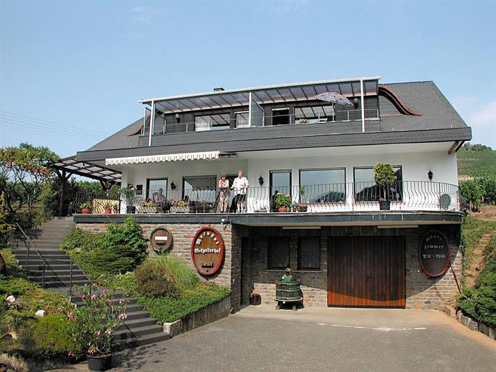 Ferienwohnung für 2 Personen, mit Balkon in Zell (Mosel)