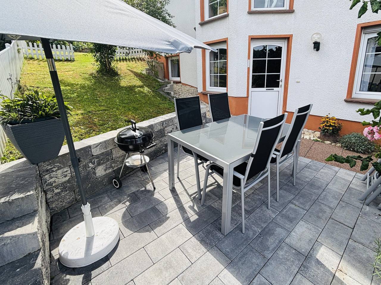 Ganze Ferienwohnung, 4-Bett-Ferienwohnung Dusche/Wc bis 6 Personen in Daun, Vulkaneifel