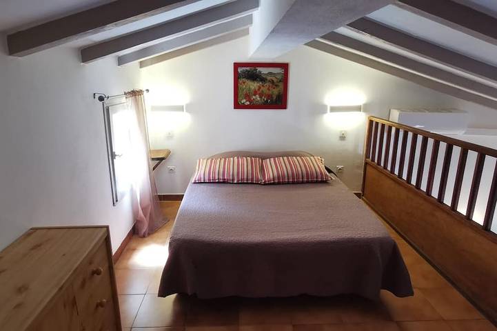 Location de vacances pour 6 personnes, avec piscine dans Tizzano - 4