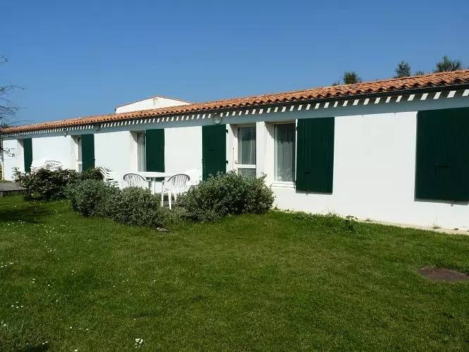 Ganze Wohnung, Ferienwohnung  "Etage" 2 Schlafzimmer 4 Personen in Sainte-Marie-de-Ré, Ile de Re