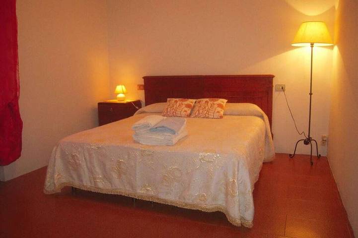 Gîte pour 4 personnes, avec terrasse, animaux acceptés à Sulzano - 3