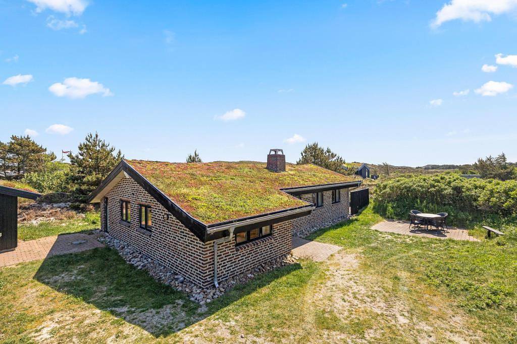 Charming summer cottage - two dogs very welcome in Henne, Varde Region