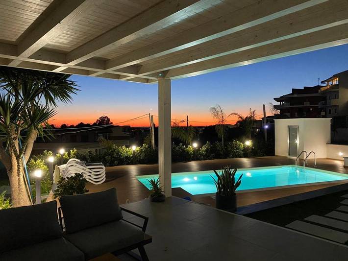 B&b per 2 persone, con Terrazza e Idromassaggio nonché Giardino e Piscina a Villaggio Mosè