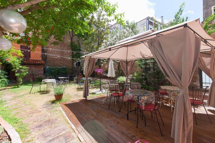 B&b voor 5 personen, met tuin en terras, met huisdier in Venetië